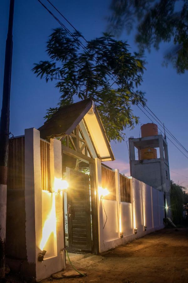 Sanctum Dive Villa With Private Pool Τζίλι Τραγουανγκάν Εξωτερικό φωτογραφία
